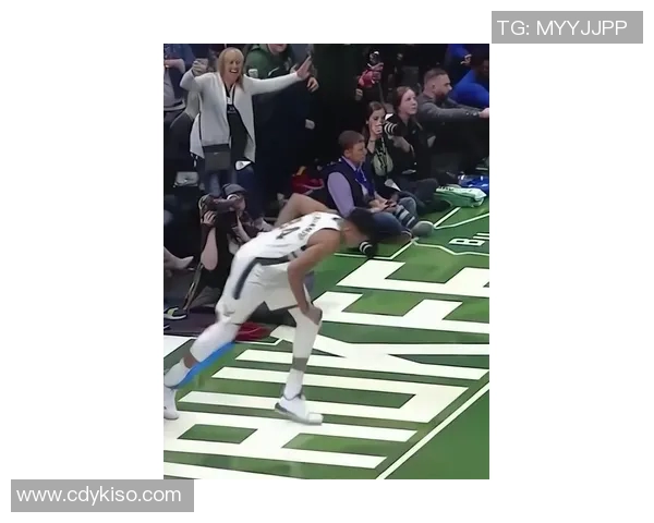 字母哥赛后幽默金句引发全场大笑现场气氛爆棚